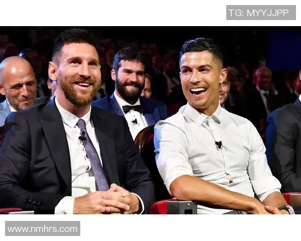 2018年足球明星盘点：梅西C罗萨拉赫等顶级球员风采与突破